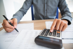 Tax accountant in Queens